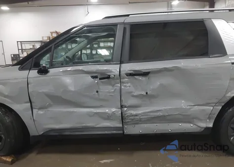 2025 Kia Carnival Mpv Hybrid Ex z USA, uszkodzony, nr VIN KNDNC5KAXS6048444